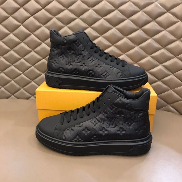 High-Top Monogram Luxembourg Sneaker V29