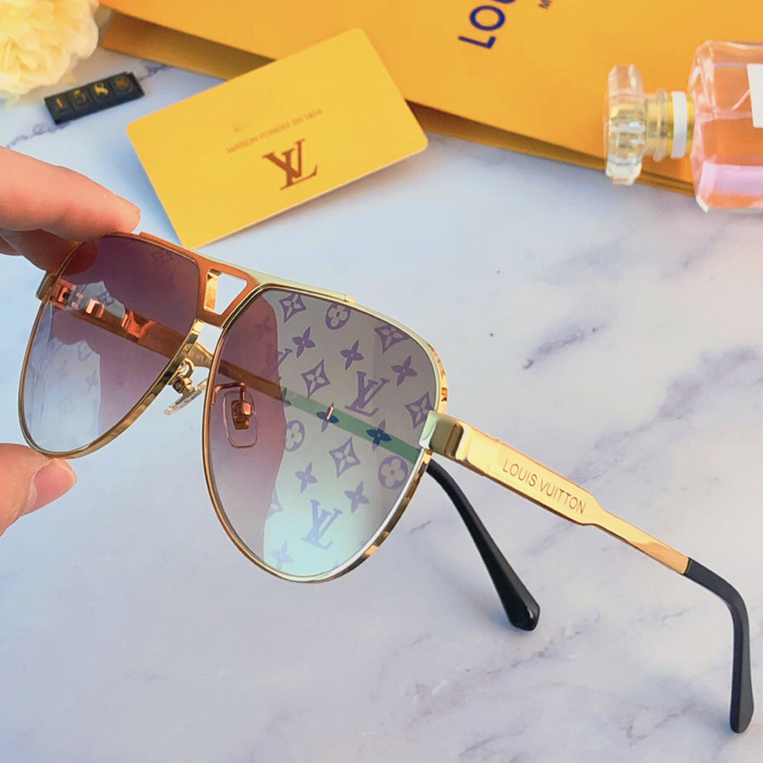 2023 Fashion New Sunglasses XC01071202