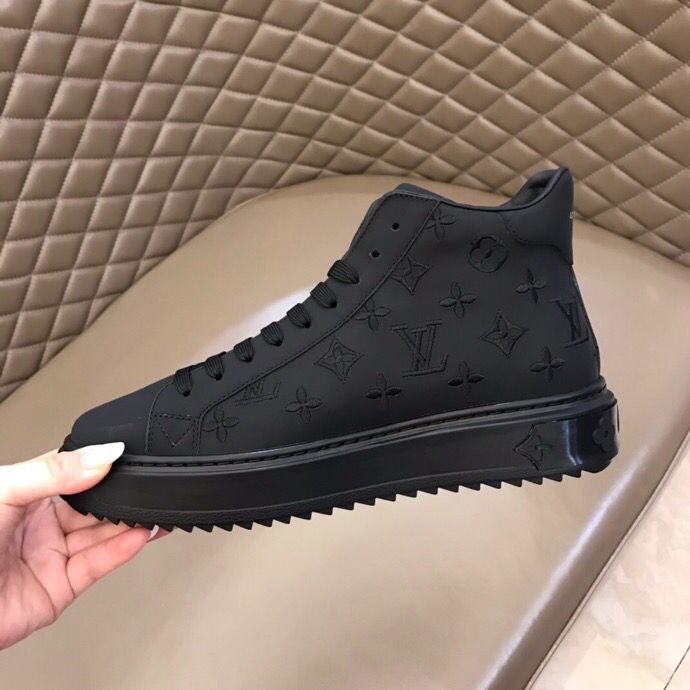 High-Top Monogram Luxembourg Sneaker V27