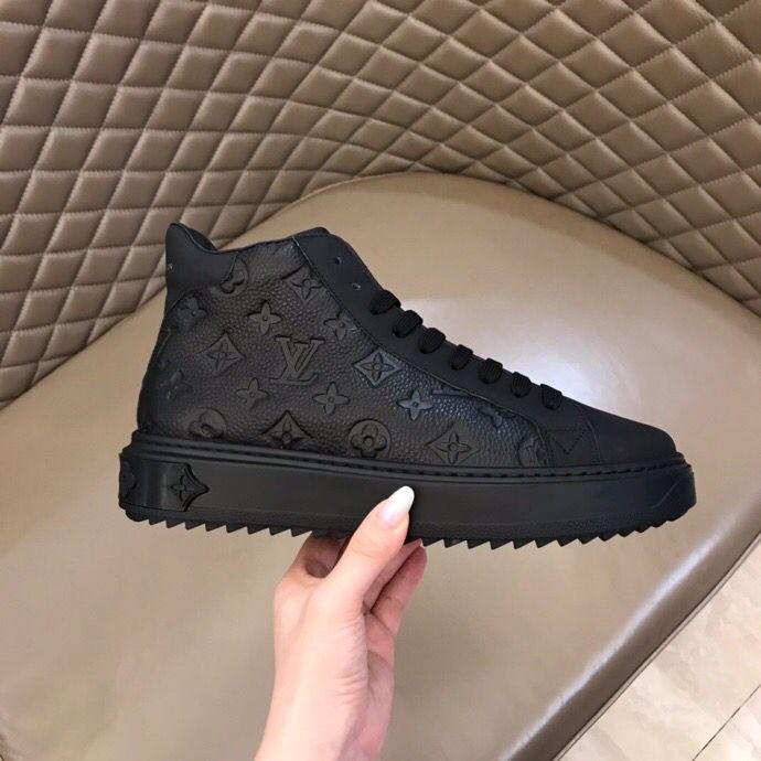 High-Top Monogram Luxembourg Sneaker V29
