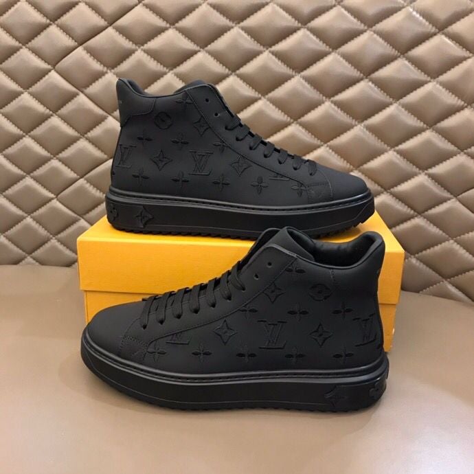 High-Top Monogram Luxembourg Sneaker V27
