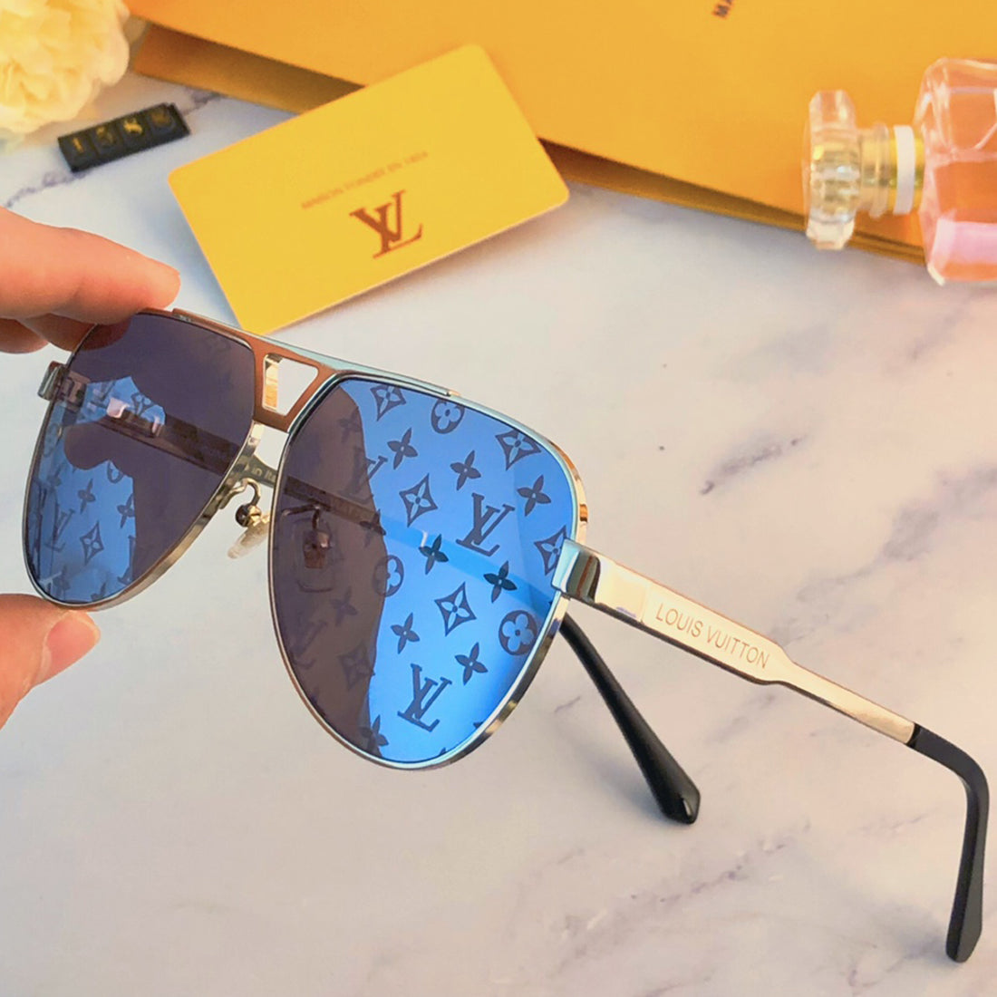 2023 Fashion New Sunglasses XC01071202