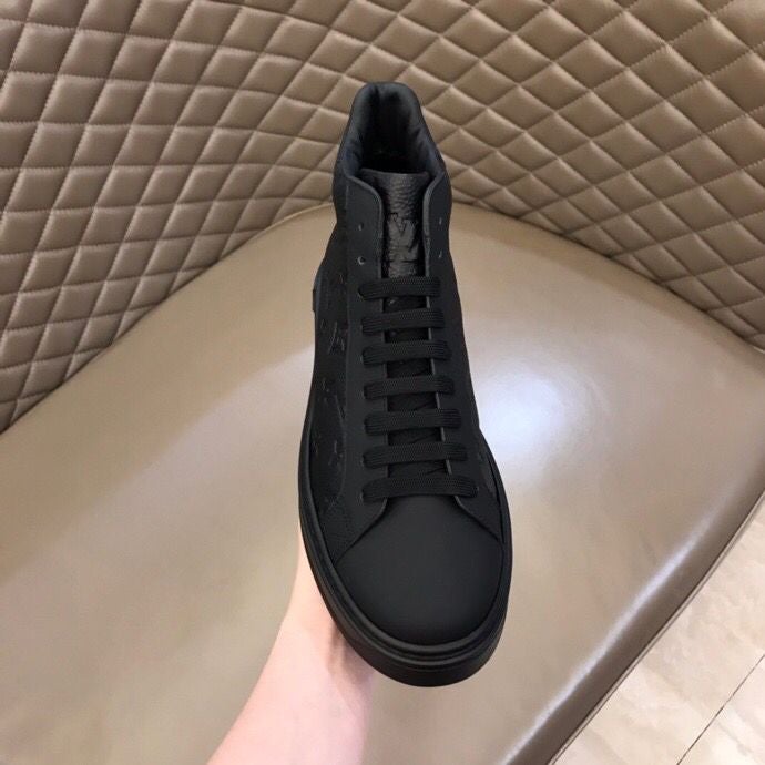 High-Top Monogram Luxembourg Sneaker V29