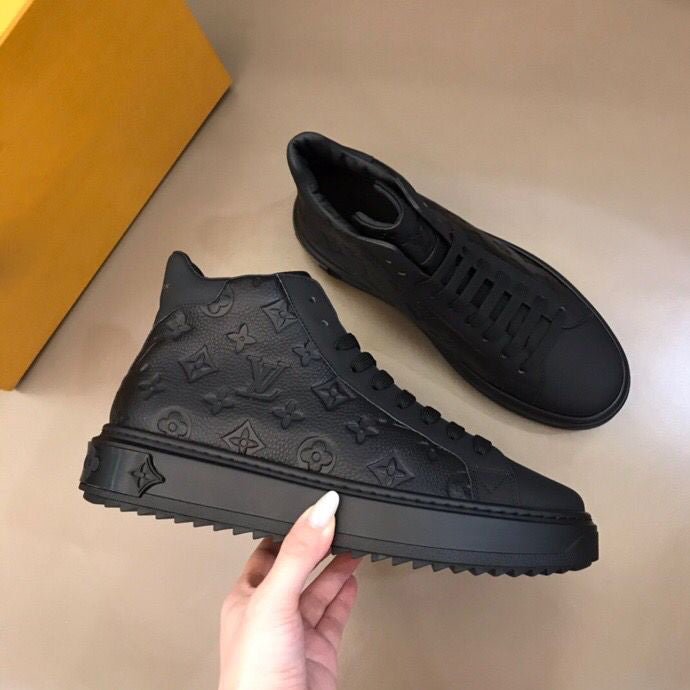 High-Top Monogram Luxembourg Sneaker V29