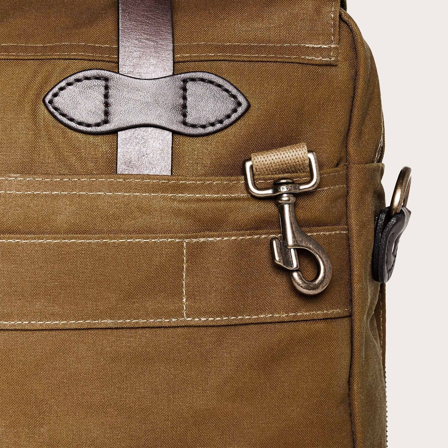 Filson 24hr Tincloth Briefcase: Tan