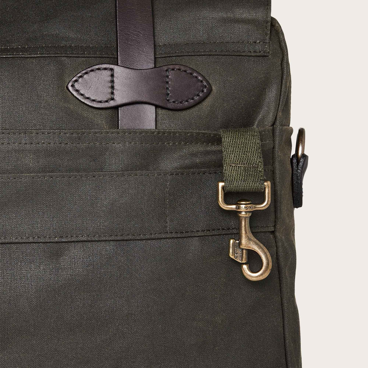 Filson 24hr Tincloth Briefcase: Otter Green
