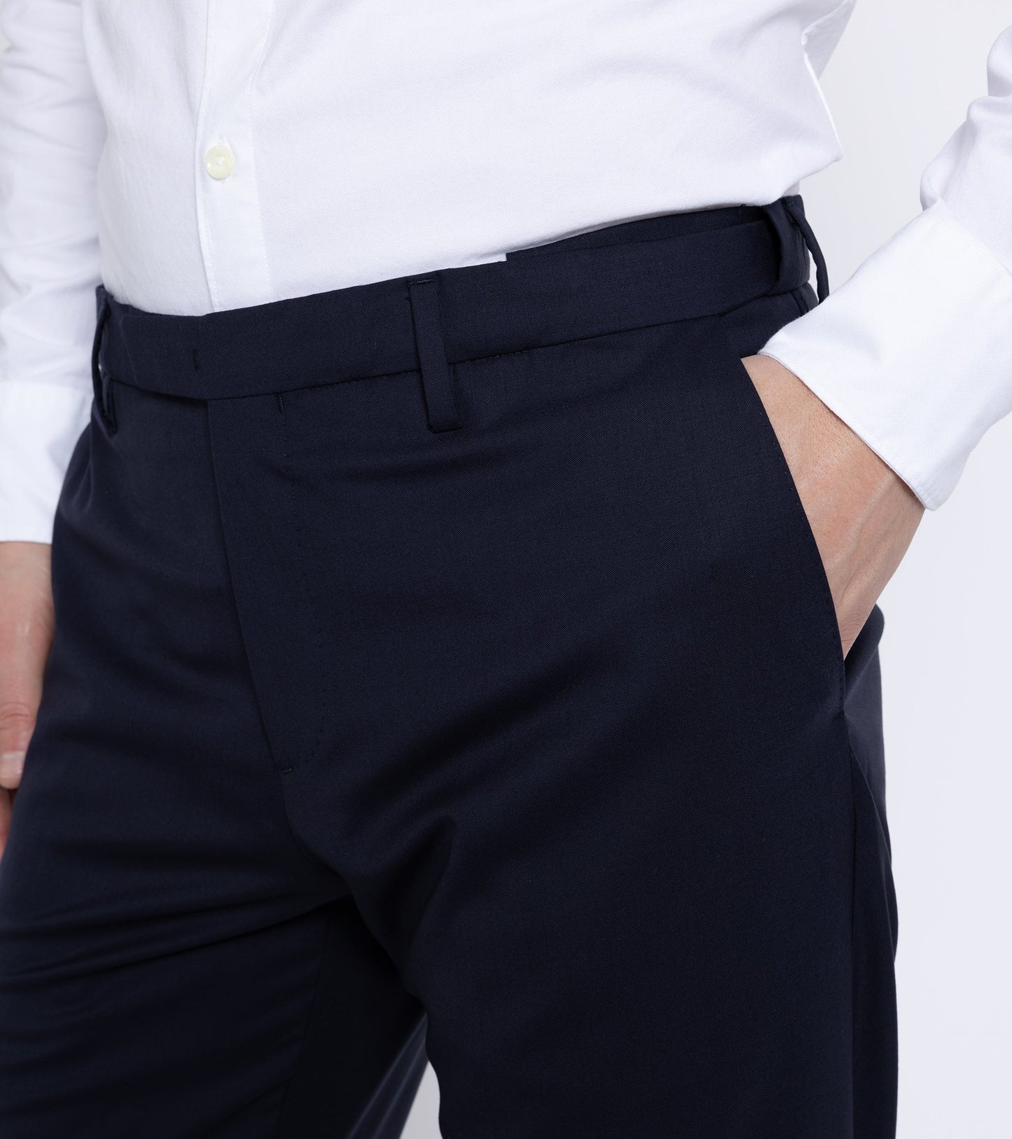 Boglioli Tropical Wool Travel Trousers: Navy